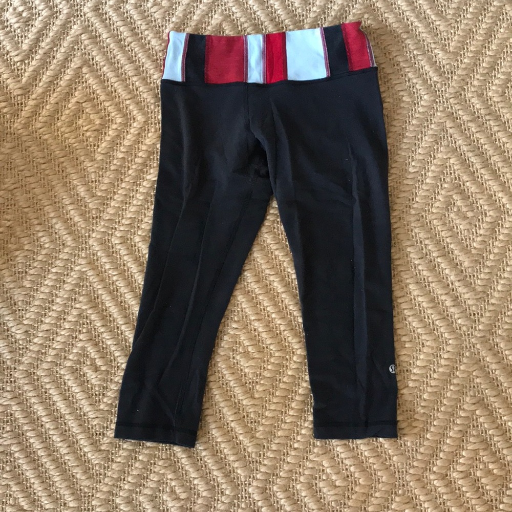 Lululemon cropped reversible leggings